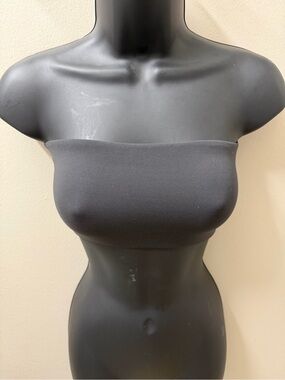 SKIMS Strapless Tube Top Bra